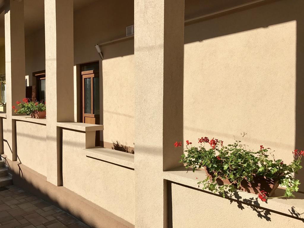 Origo Vendégház Sárospatak Exterior foto